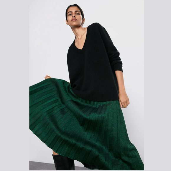 ZARA Metallic Pleated Skirt - Picture 13 of 15